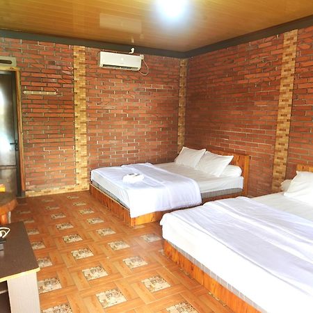 Villa Kopiori Yogyakarta Dış mekan fotoğraf